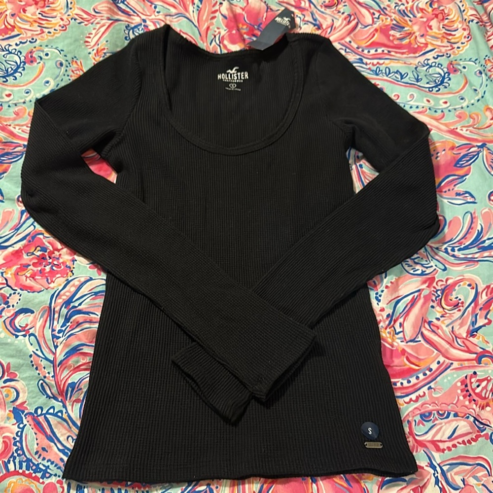 Hollister Thermal Long Sleeve Top Shirt Black Size Small S NWT